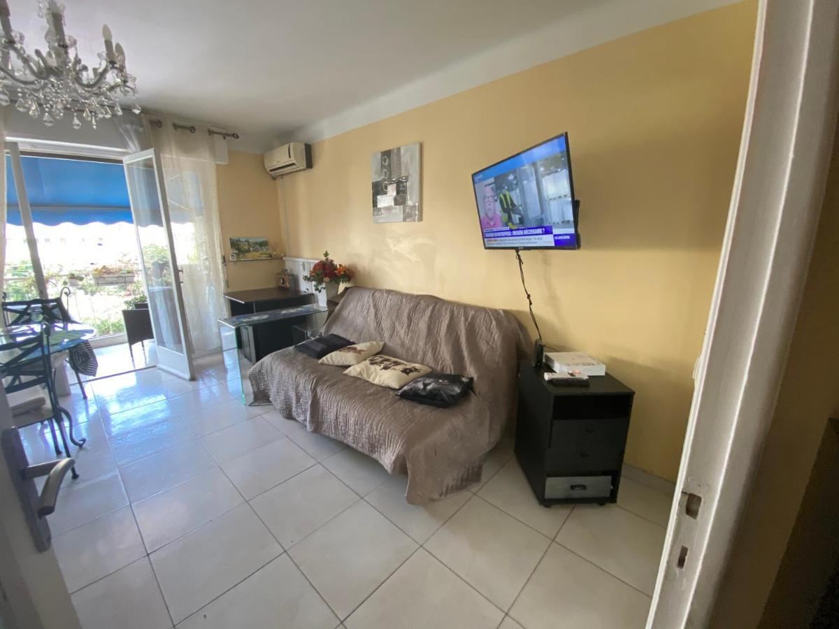 appartement à Cannes Esterno foto